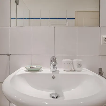 Апартаменты Bullerbue Im Uthland *