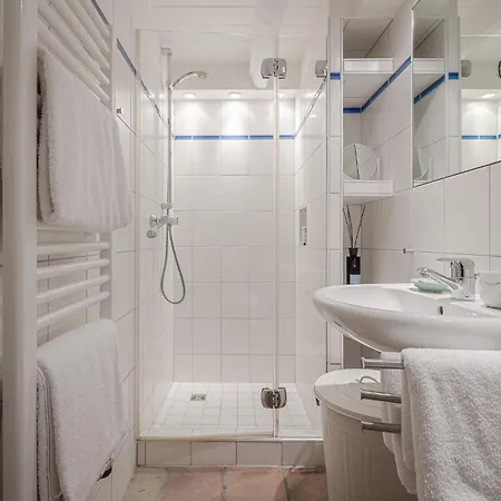 Bullerbue Im Uthland *